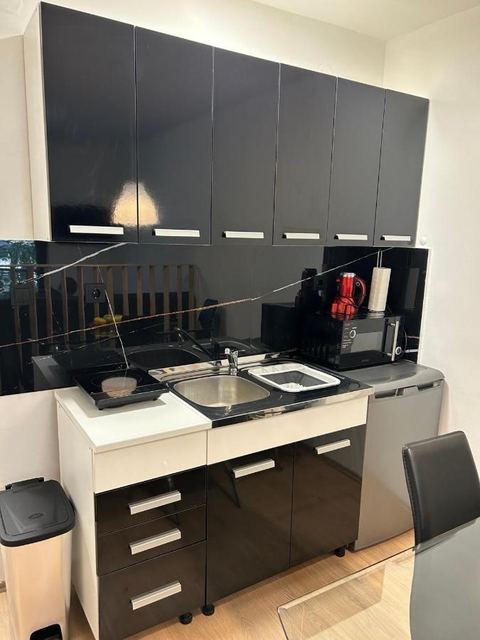 נובי סאד Md Studio מראה חיצוני תמונה